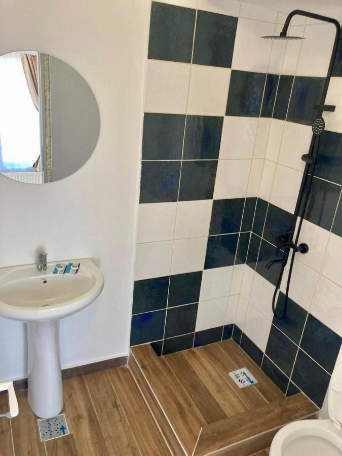 Rez Suites Яссы Экстерьер фото